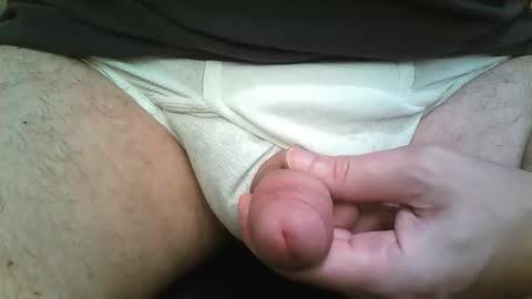 Snapshot of 2001uwuk chatting on October 12, 7:35 pm 2001uwuk online show from October 12, 7:35 pm