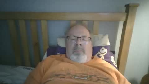 Snapshot of 2003dynawideglide chatting on May 9, 7:41 pm 2003dynawideglide online show from May 9, 7:41 pm