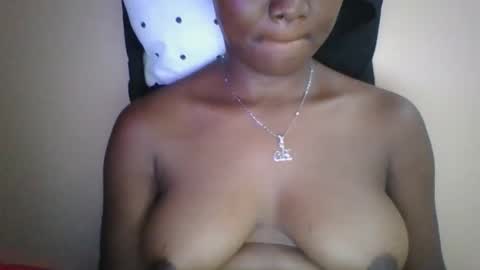 Snapshot of 20twentythree3 chatting on March 28, 9:47 pm noface online show from March 28, 9:47 pm