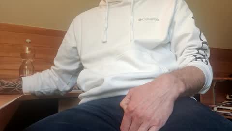 Snapshot of 22_acacia_avenue chatting on April 20, 8:39 am 22_acacia_avenue online show from April 20, 8:39 am