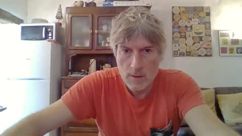 22esserre online show from October 30, 1:12 pm