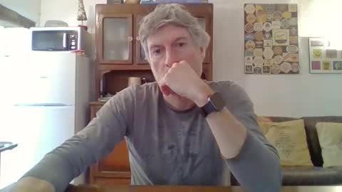 22esserre online show from February 11, 3:06 pm