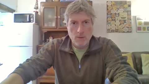 Snapshot of 22esserre chatting on May 6, 11:37 am 22esserre online show from May 6, 11:37 am