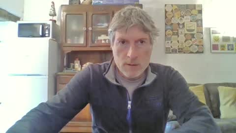 Snapshot of 22esserre chatting on May 13, 11:29 am 22esserre online show from May 13, 11:29 am