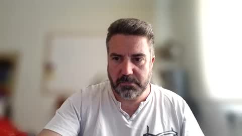 Snapshot of 23cmt4you_vlc chatting on April 22, 8:06 am 23cmt4you_vlc online show from April 22, 8:06 am