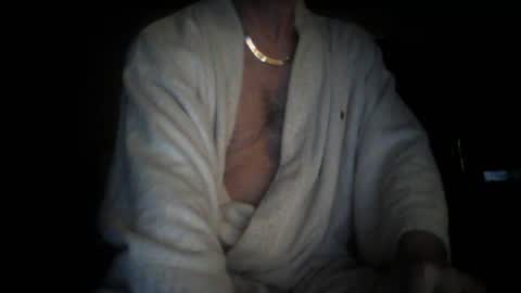 Snapshot of 247365onit chatting on June 4, 4:18 am 247365onit online show from June 4, 4:18 am