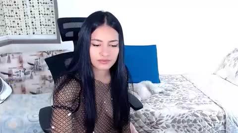 Marie online show from March 21, 3:37 pm