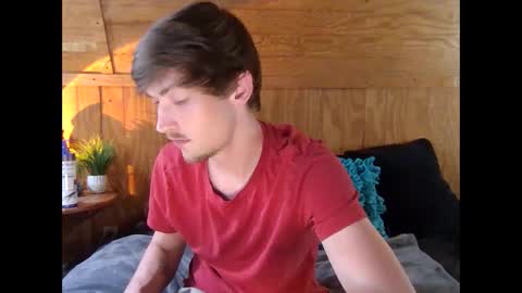 Snapshot of 27tnguy chatting on March 1, 4:36 am 27tnguy online show from March 1, 4:36 am