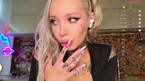     30 NOV  online show from October 29, 11:23 am