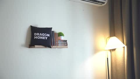 Elley  online show from April 21, 2:23 pm