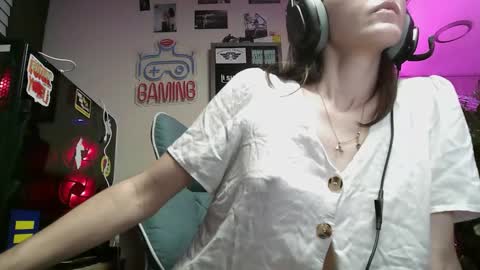 2photogs_raw online show from January 9, 5:43 am