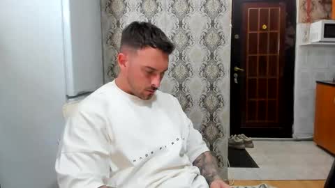 Snapshot of 2sexymuscles chatting on May 15, 9:11 pm 2sexymuscles online show from May 15, 9:11 pm