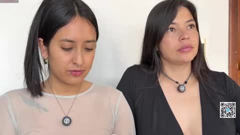 Snapshot of 2summerlove2 chatting on April 20, 7:15 pm Dalilah and Tarah online show from April 20, 7:15 pm