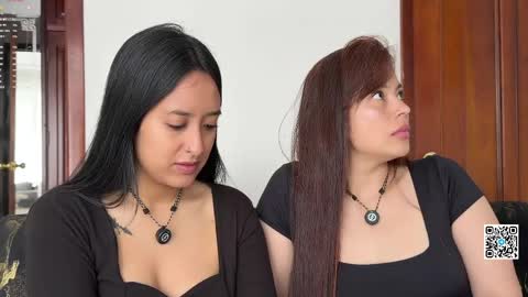 Snapshot of 2summerlove2 chatting on May 19, 2:56 pm Dalilah and Tarah online show from May 19, 2:56 pm