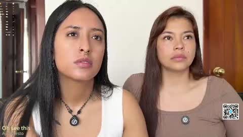 Snapshot of 2summerlove2 chatting on June 10, 1:54 pm Dalilah and Tarah online show from June 10, 1:54 pm