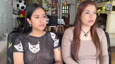 Snapshot of 2summerlove2 chatting on July 16, 3:07 pm Dalilah and Tarah online show from July 16, 3:07 pm