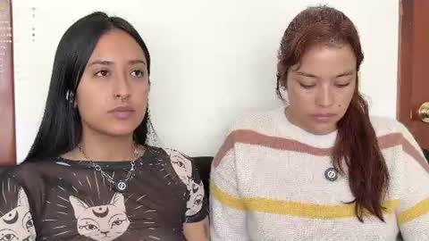 Snapshot of 2summerlove2 chatting on July 25, 2:47 pm Dalilah and Tarah online show from July 25, 2:47 pm