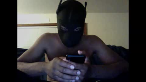 Snapshot of 2watchcock chatting on June 11, 8:34 am Str8 Edge online show from June 11, 8:34 am