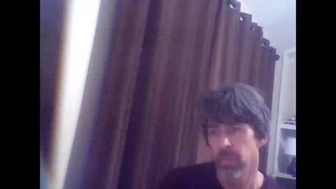 Snapshot of 333fffej chatting on February 23, 3:37 am 333fffej online show from February 23, 3:37 am