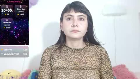 Snapshot of 333w4zh1n3 chatting on October 13, 5:02 pm Eva online show from October 13, 5:02 pm