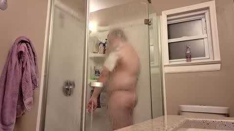 Snapshot of 420jizzva chatting on January 14, 3:45 am Daddythickdick420 online show from January 14, 3:45 am