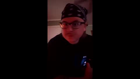 Snapshot of 420jizzva chatting on April 6, 11:05 pm Daddythickdick420 online show from April 6, 11:05 pm