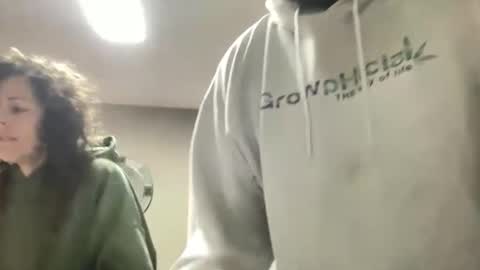 KC420Couple online show from April 3, 1:31 pm