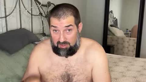 Snapshot of 420kc_couple chatting on April 27, 2:15 pm KC420Couple online show from April 27, 2:15 pm