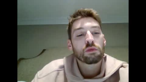 Snapshot of 420sluttsnbutts chatting on March 12, 12:26 pm 420sluttsnbutts online show from March 12, 12:26 pm