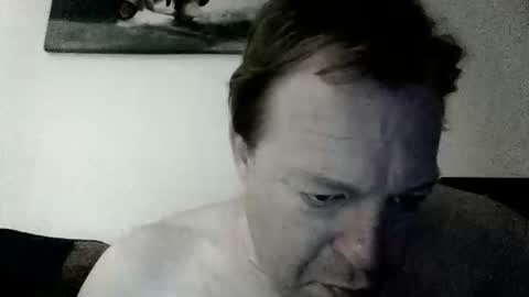 Snapshot of 4rtt43 chatting on February 26, 6:40 pm robert online show from February 26, 6:40 pm