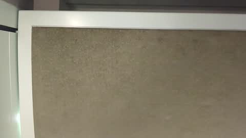 Snapshot of 5minuescum chatting on October 28, 1:42 am RecentBison online show from October 28, 1:42 am