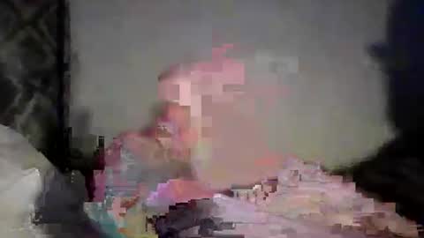 Snapshot of 60zeus60 chatting on February 1, 1:04 am Zeus online show from February 1, 1:04 am