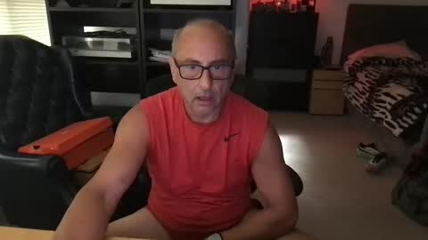 Snapshot of 66sexytime99 chatting on April 1, 12:22 am daddy vegas for single women and couples here online show from April 1, 12:22 am