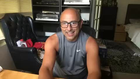 Snapshot of 66sexytime99 chatting on July 1, 12:12 am daddy vegas for single women and couples here online show from July 1, 12:12 am