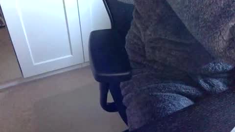 Mr CK online show from December 2, 9:14 am