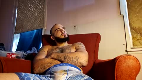 6969bussinnutz6969 online show from March 5, 8:27 pm