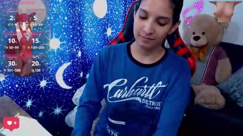 lucero online show from March 10, 8:03 pm