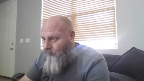 Snapshot of 69singledad79 chatting on December 10, 6:06 pm 69singledad79 online show from December 10, 6:06 pm