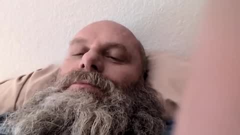 Snapshot of 69singledad79 chatting on February 28, 6:09 pm 69singledad79 online show from February 28, 6:09 pm