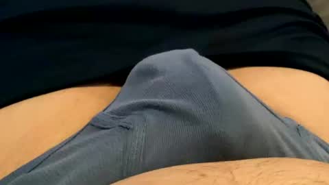 Snapshot of 6inchboytoy chatting on October 1, 10:54 am 6inchboytoy online show from October 1, 10:54 am