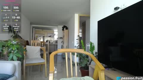 6nalanie online show from May 24, 7:52 pm