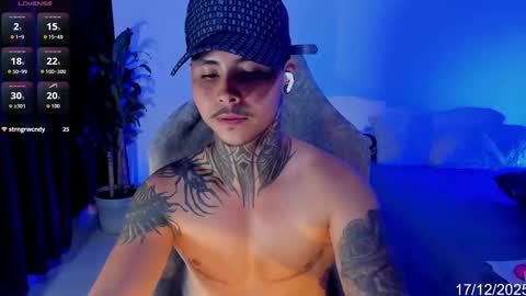 Stefan online show from December 18, 12:17 am