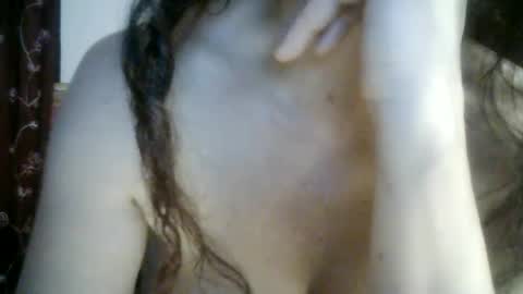 Snapshot of 77lilu chatting on June 13, 10:51 pm Lilu online show from June 13, 10:51 pm