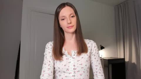 Anna online show from February 16, 8:27 pm