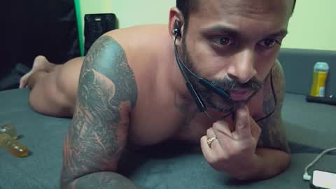 Snapshot of 7inchairyuncutindianhunk chatting on September 11, 9:48 pm Ayush online show from September 11, 9:48 pm