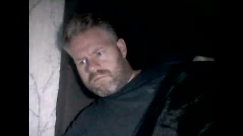 Snapshot of 81jonnyx chatting on December 19, 11:14 pm 81jonnyx online show from December 19, 11:14 pm