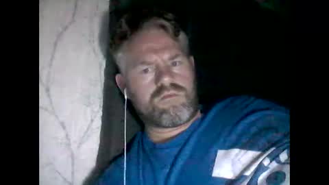 Snapshot of 81jonnyx chatting on January 8, 10:48 pm 81jonnyx online show from January 8, 10:48 pm