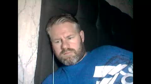 Snapshot of 81jonnyx chatting on January 9, 11:02 pm 81jonnyx online show from January 9, 11:02 pm