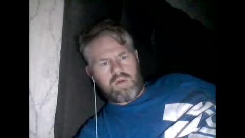 Snapshot of 81jonnyx chatting on January 19, 9:23 pm 81jonnyx online show from January 19, 9:23 pm