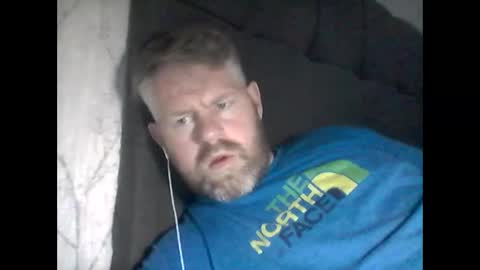 Snapshot of 81jonnyx chatting on March 12, 10:16 am 81jonnyx online show from March 12, 10:16 am